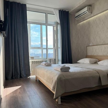 Solo Apartment Virmenska 基輔 外观 照片
